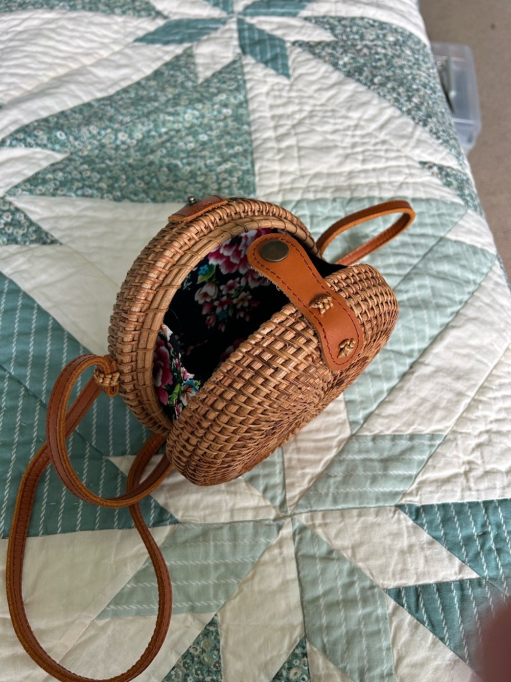 Round Woven Crossbody Bag - Tan - Picture 3 of 4